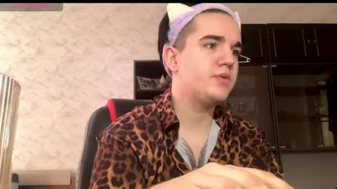 Snapshot of tylersweet_ chatting on April 5, 2026, 10:12 am Tyler online show from April 5, 2026, 10:12 am