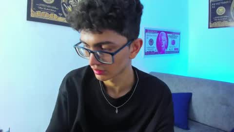   online show from January 29, 2025, 9:55 am