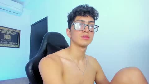   online show from February 8, 2025, 9:35 am