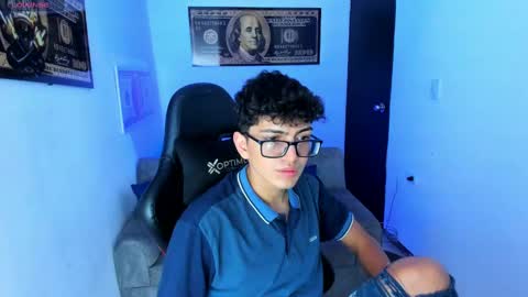   online show from March 4, 2025, 2:27 am