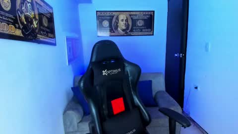   online show from March 4, 2025, 5:32 am