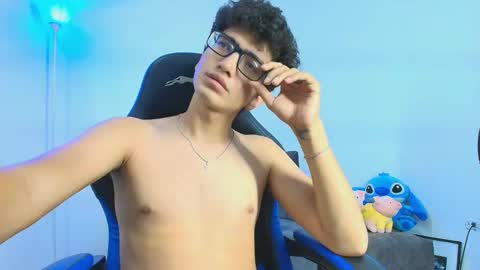   online show from September 23, 2025, 4:04 am