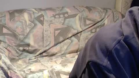 Snapshot of tyson2525 chatting on January 19, 2025, 4:44 am Helena and Tyson online show from January 19, 2025, 4:44 am