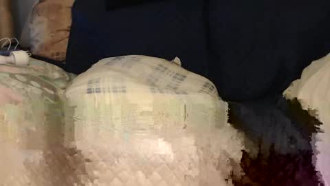 Helena and Tyson online show from April 12, 2026, 3:22 am