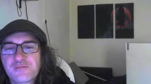 ucloudd online show from February 28, 2025, 8:20 am