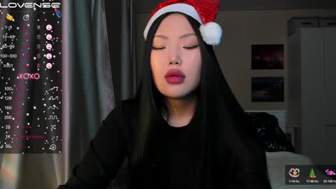 Snapshot of uko_sa chatting on December 25, 2024, 3:28 pm uko sa online show from December 25, 2024, 3:28 pm