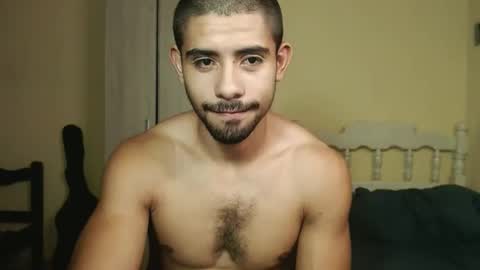 Ulises Gomez online show from February 7, 2025, 11:55 pm