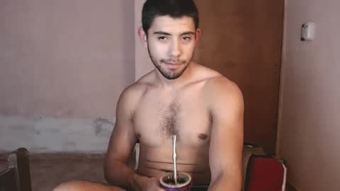 Ulises Gomez online show from March 12, 2025, 3:29 pm