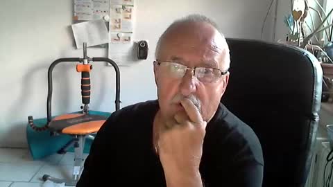 Ulrich online show from May 9, 2026, 6:02 pm