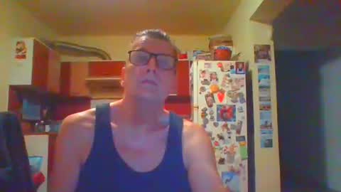 Snapshot of ulmeni4 chatting on February 7, 2026, 5:22 am ulmeni4 online show from February 7, 2026, 5:22 am