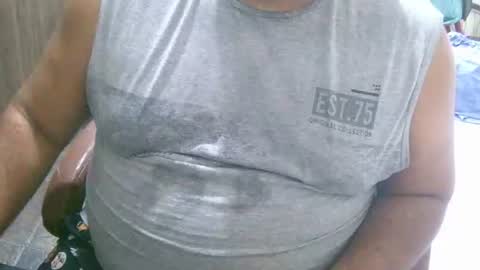 Snapshot of ulmo_br chatting on June 14, 2026, 6:43 pm ulmo_br online show from June 14, 2026, 6:43 pm