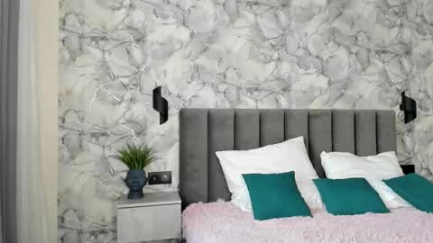 Melena online show from October 26, 2025, 1:44 am