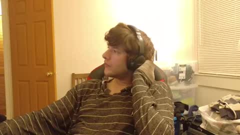 ultrakang69 online show from February 9, 2025, 6:33 am