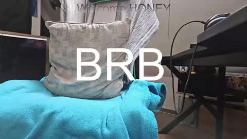 Mr.  Mrs. Smith online show from October 24, 2025, 10:55 am