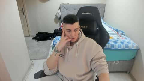 hi im mike tyson -  online show from January 10, 2025, 8:26 pm