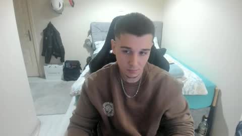 hi im mike tyson -  online show from December 4, 2025, 7:33 pm