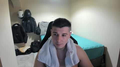 Snapshot of ulxer chatting on June 9, 2026, 2:01 am hi im mike tyson - online show from June 9, 2026, 2:01 am