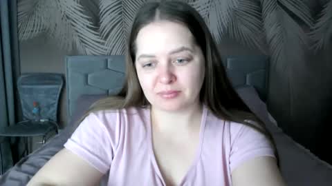 Snapshot of ulystar chatting on February 9, 2025, 7:16 am Ulyana online show from February 9, 2025, 7:16 am