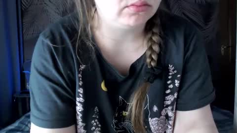 Ulyana online show from March 22, 2026, 9:56 am