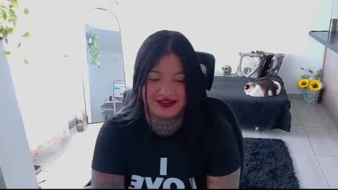 Franchesca  online show from September 15, 2025, 6:41 pm