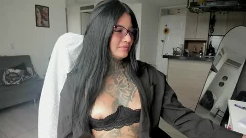 Snapshot of unatatuada chatting on May 18, 2026, 5:52 pm Franchesca online show from May 18, 2026, 5:52 pm