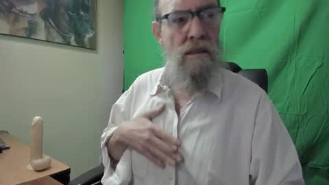 Snapshot of uncle_hottiecb chatting on March 11, 2026, 4:35 pm Uncle Hottie online show from March 11, 2026, 4:35 pm