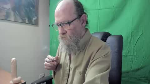 Snapshot of uncle_hottiecb chatting on March 14, 2026, 4:34 pm Uncle Hottie online show from March 14, 2026, 4:34 pm