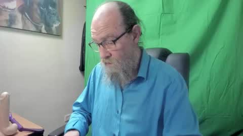 Snapshot of uncle_hottiecb chatting on March 20, 2026, 6:57 pm Uncle Hottie online show from March 20, 2026, 6:57 pm
