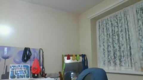 Snapshot of uncle_johns chatting on November 11, 2025, 5:29 am John online show from November 11, 2025, 5:29 am