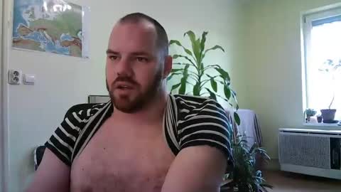 Uncut Strong online show from February 1, 2025, 9:43 am