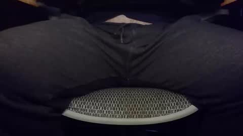 Under the desk online show from March 16, 2026, 1:26 pm