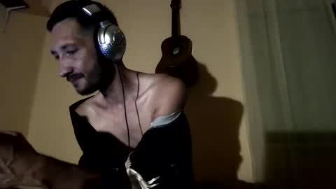 underguy19 online show from September 15, 2025, 9:48 pm