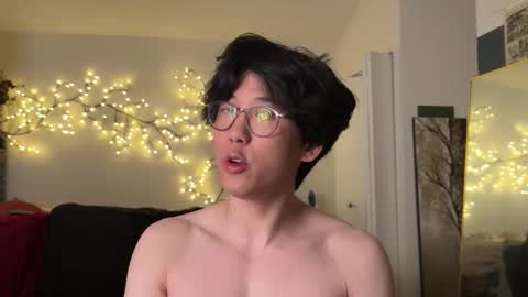 wang online show from December 3, 2025, 1:13 am