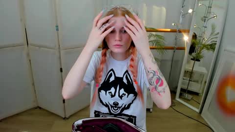 Call me Mira  thumbs up its make me happy online show from January 22, 2025, 8:49 pm