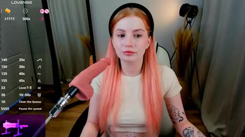 Call me Mira  thumbs up its make me happy online show from January 25, 2025, 1:21 am