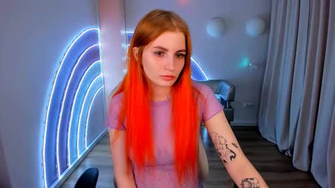 Call me Mira  thumbs up its make me happy online show from February 18, 2025, 8:47 pm