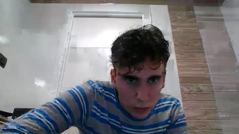 unknownuser414606 online show from March 12, 2025, 1:40 pm