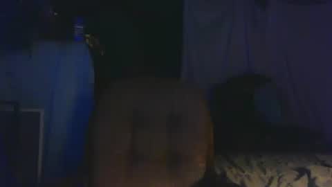 untouchableace84 online show from April 19, 2026, 8:00 pm