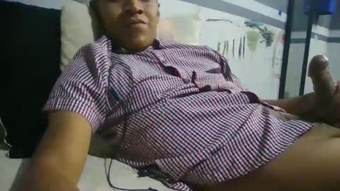 EL CAMA online show from February 7, 2026, 1:37 pm