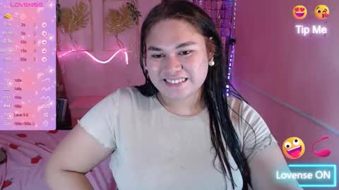 Snapshot of ur_baby_rebbecca chatting on January 21, 2025, 2:11 am SINGLE online show from January 21, 2025, 2:11 am