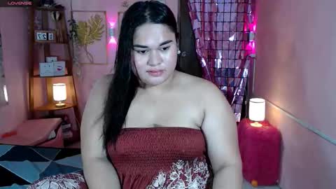 Snapshot of ur_baby_rebbecca chatting on September 27, 2025, 12:48 am SINGLE online show from September 27, 2025, 12:48 am