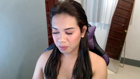 Vee online show from January 6, 2025, 4:47 am