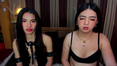 ur_girl_dwalker online show from March 9, 2026, 10:14 pm