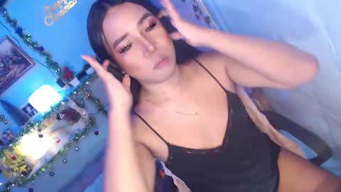 Snapshot of ur_hot_tommiexx chatting on September 22, 2025, 2:13 am jennie online show from September 22, 2025, 2:13 am