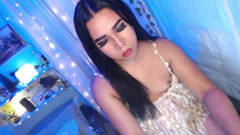 Snapshot of ur_hot_tommiexx chatting on May 10, 2026, 1:22 am jennie online show from May 10, 2026, 1:22 am