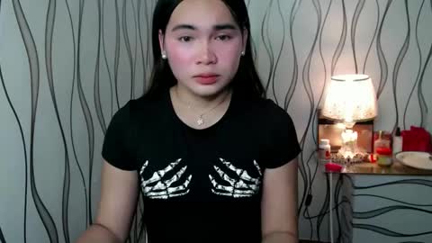 QUEENSY online show from November 14, 2025, 7:40 am