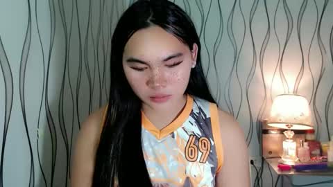 QUEENSY online show from February 6, 2026, 12:19 pm