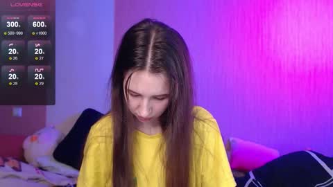 Snapshot of ur_kitty__ chatting on September 23, 2025, 1:36 pm Lera online show from September 23, 2025, 1:36 pm