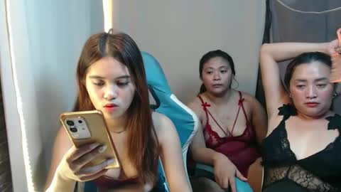 Snapshot of ur_prettyangel chatting on February 26, 2026, 2:32 am ur_prettyangel online show from February 26, 2026, 2:32 am