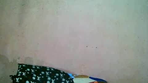 ur_sexybabe_ehra online show from June 3, 2026, 2:36 am